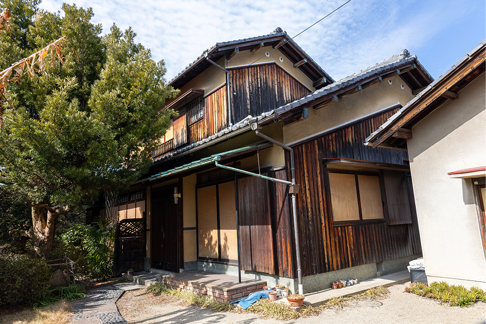 再建築不可の古家を徳島市でそのまま不動産買取した事例