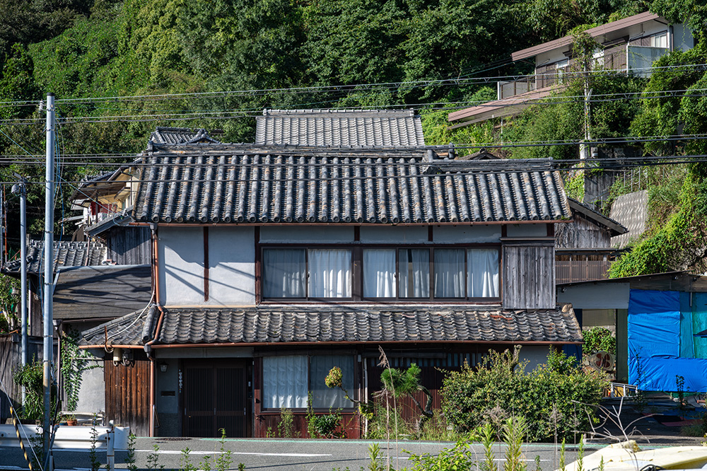 徳島市で室内が片付いていない戸建てをそのまま買取してもらった事例